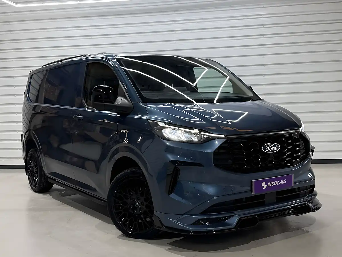 Used 2025 Ford Transit Custom 300 Limited Blue Metallic - Interior and Exterior details 6