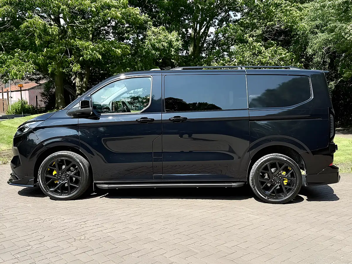 Used 2025 Ford Transit Custom 320 Limited L1H1 Dciv Black - Interior and Exterior details 7