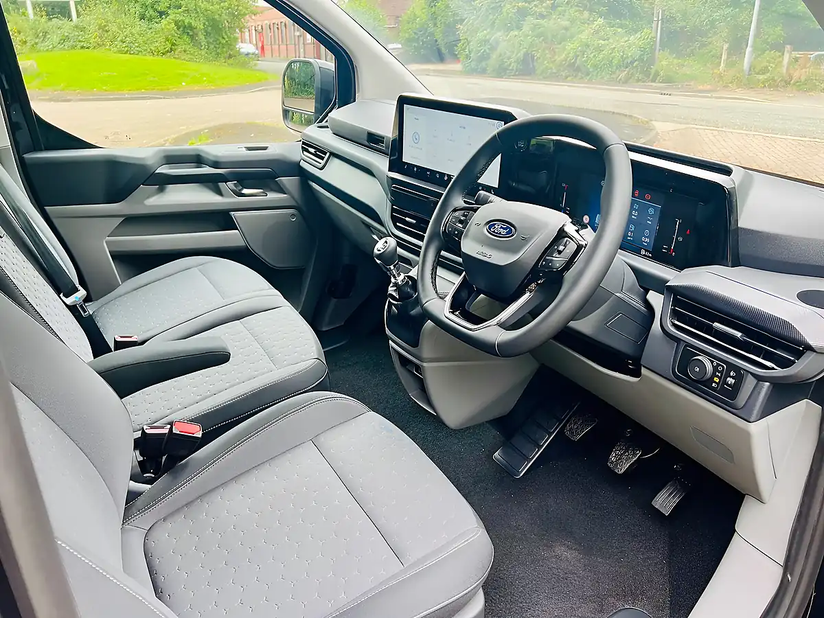 Used 2025 Ford Transit Custom 320 Limited L1h1 Dciv Grey Matter - Interior and Exterior details 11