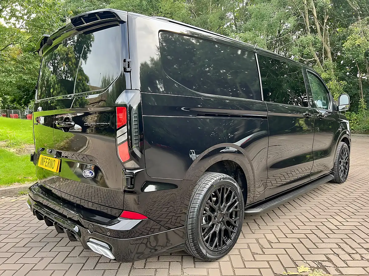 Used 2025 Ford Transit Custom 320 Limited L2h1 Dciv Agate Black - Interior and Exterior details 4