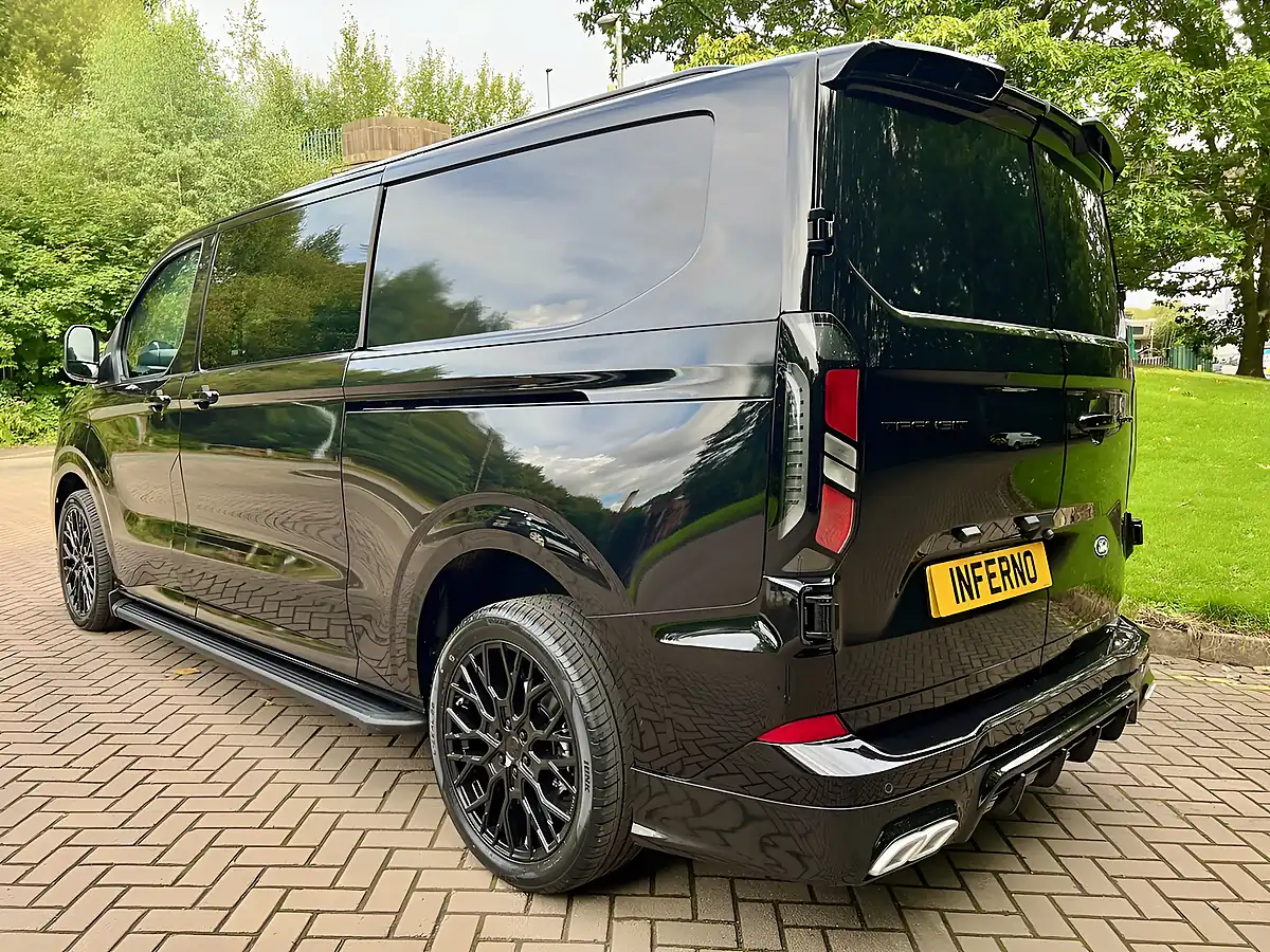 Used 2025 Ford Transit Custom 320 Limited L2h1 Dciv Agate Black - Interior and Exterior details 7