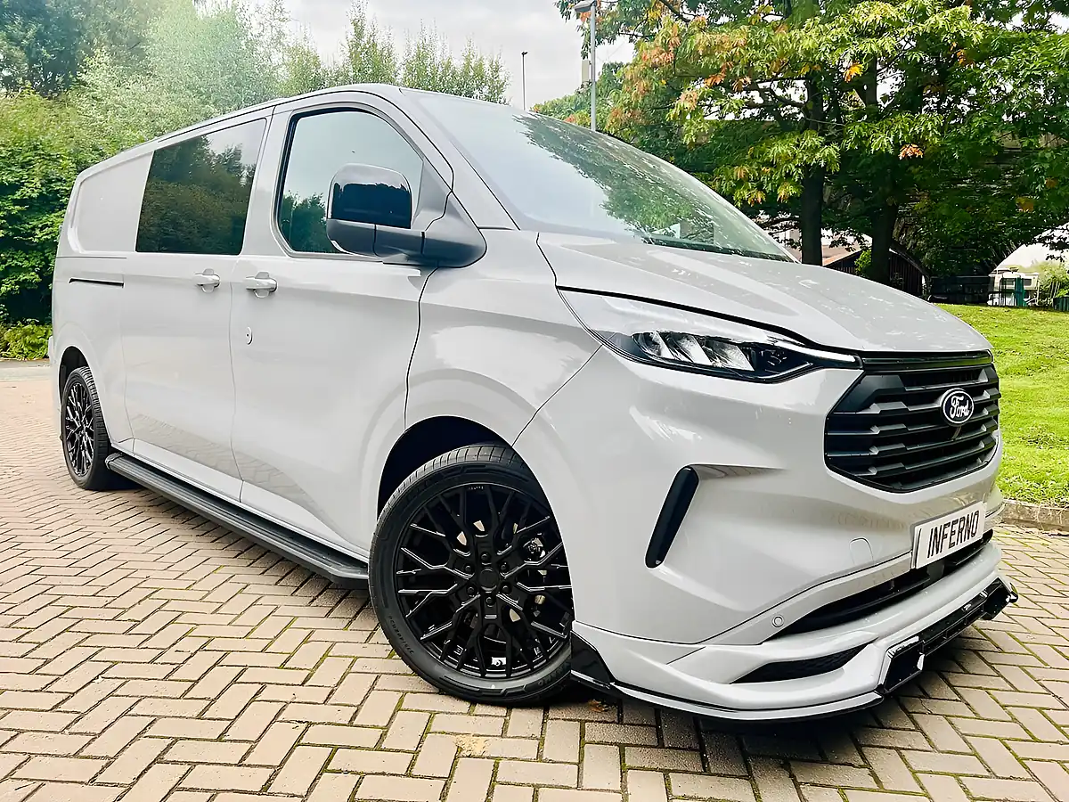 Used 2025 Ford Transit Custom 320 Limited L2h1 Dciv Grey Matter - Front View