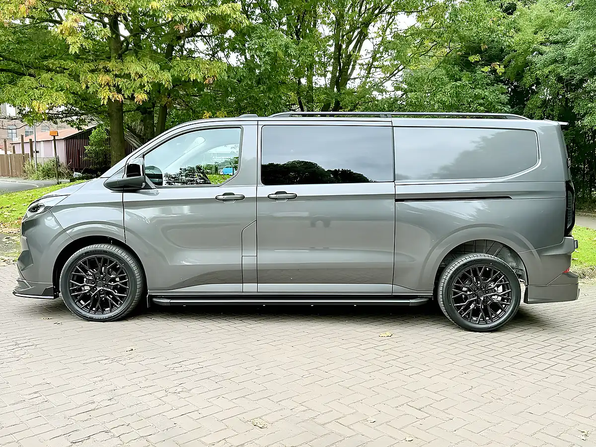 Used 2025 Ford Transit Custom 320 Limited Magnetic Grey - Interior and Exterior details 7