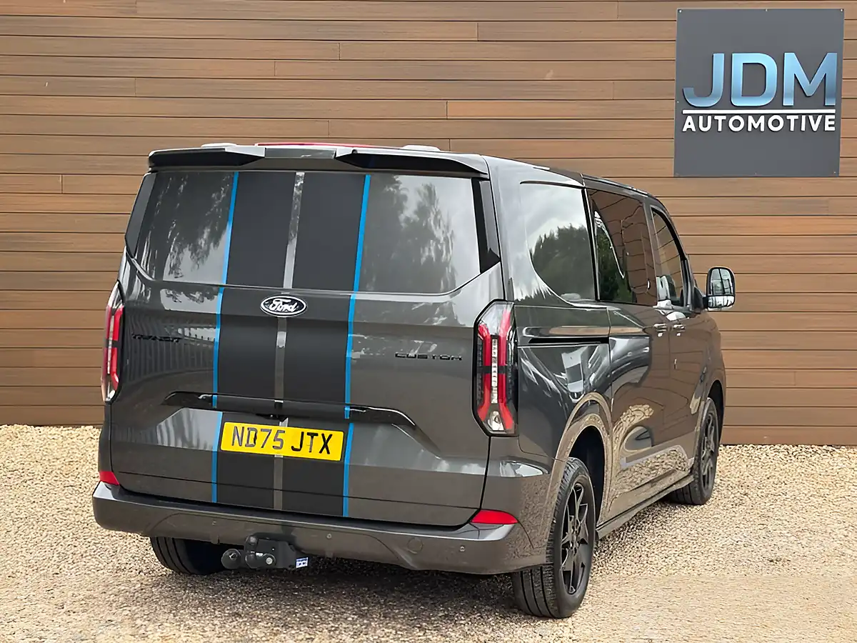 Used 2025 Ford Transit Custom 320 Sport Magnetic - Interior and Exterior details 3