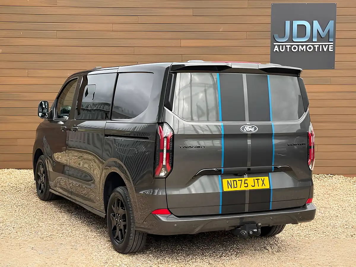 Used 2025 Ford Transit Custom 320 Sport Magnetic - Interior and Exterior details 7