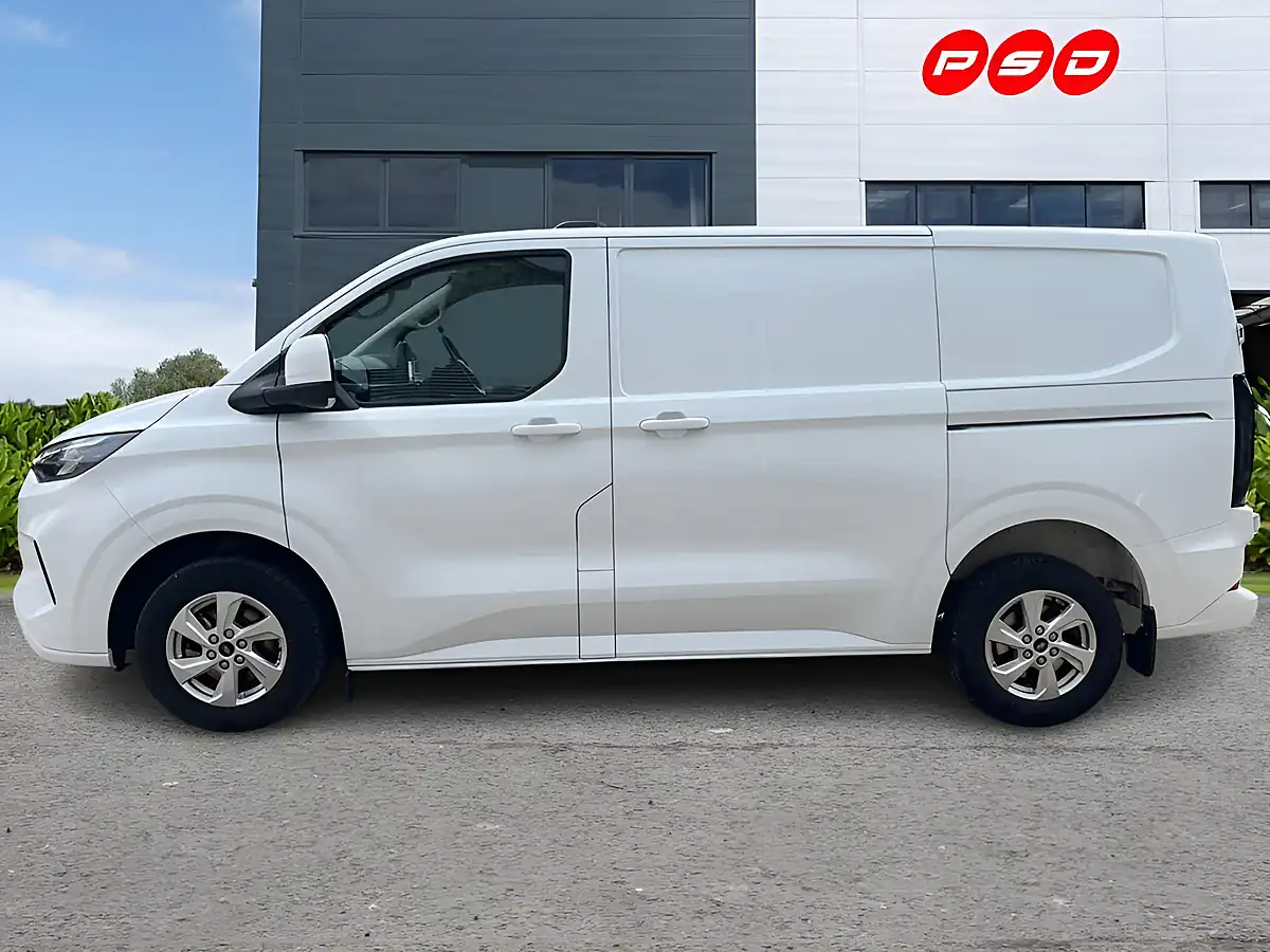 Used 2025 Ford Transit Custom Limited Frozen White - Interior and Exterior details 4