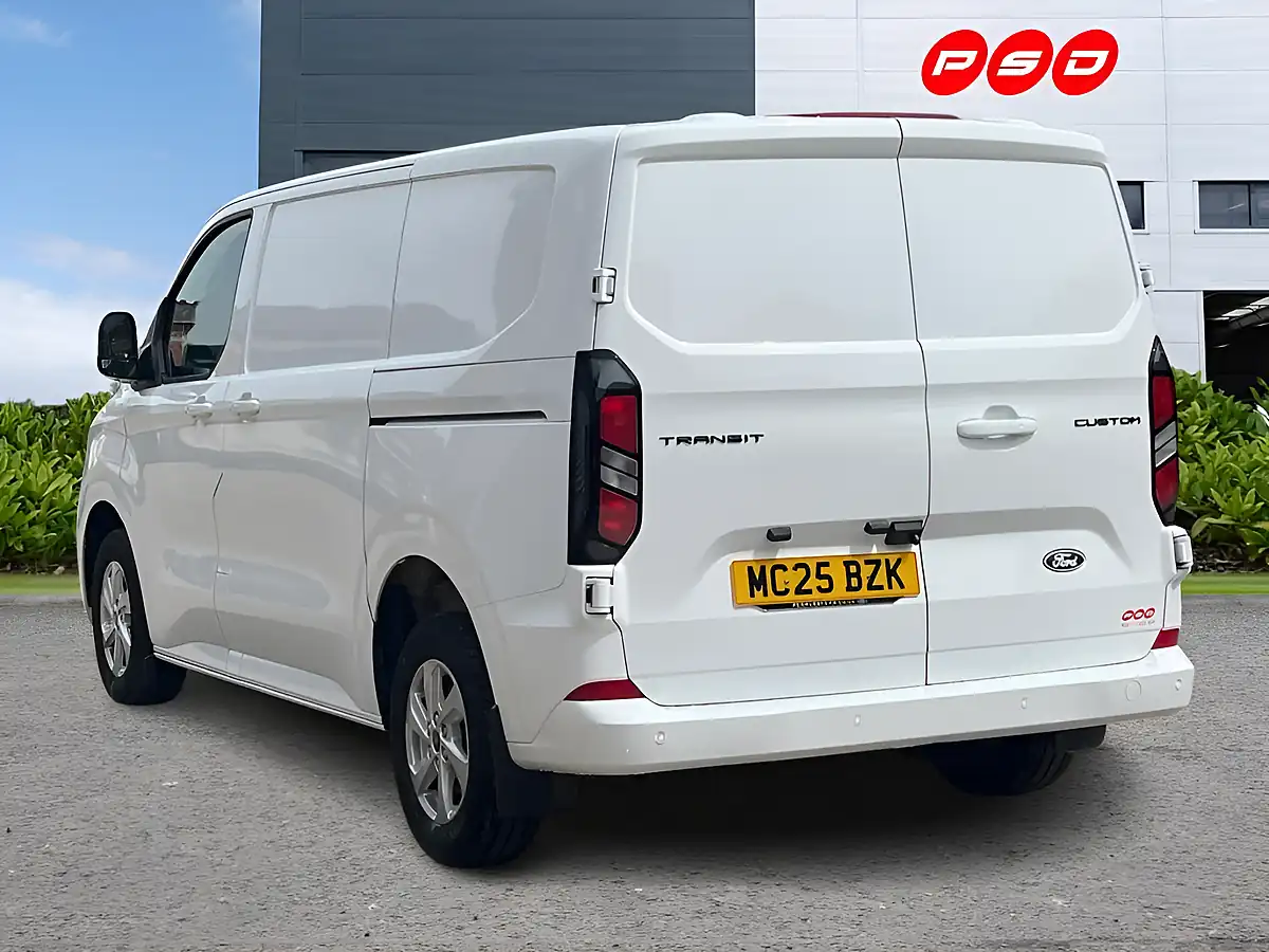 Used 2025 Ford Transit Custom Limited Frozen White - Interior and Exterior details 5