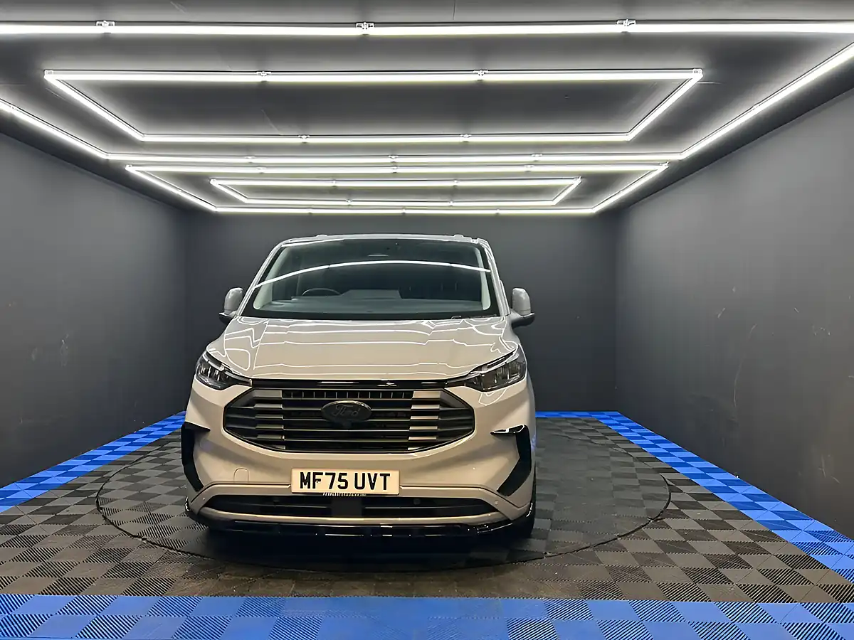 Used 2025 Ford Transit Custom Limited Grey - Interior and Exterior details 5
