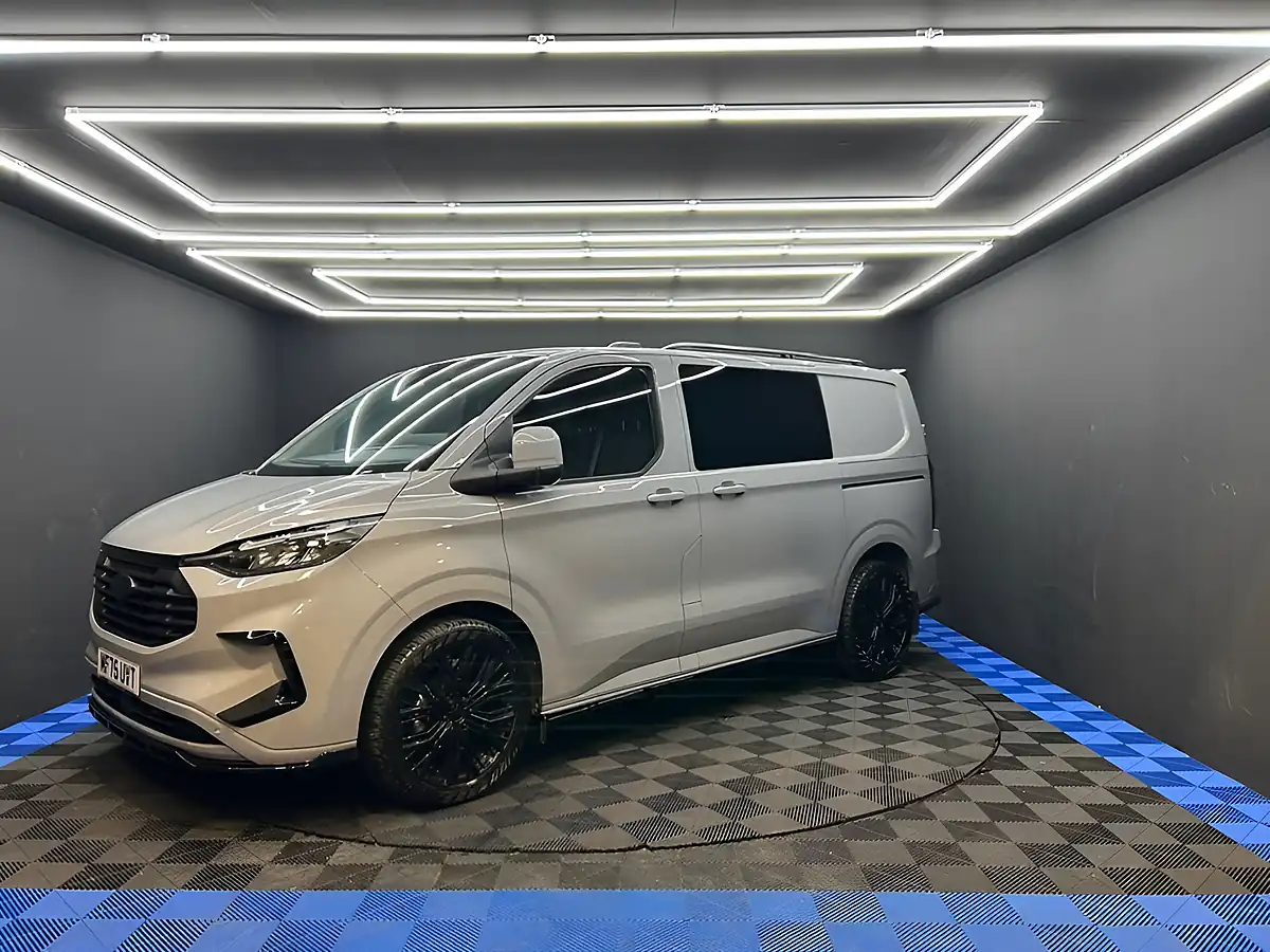 Used 2025 Ford Transit Custom Limited Grey - Interior and Exterior details 6