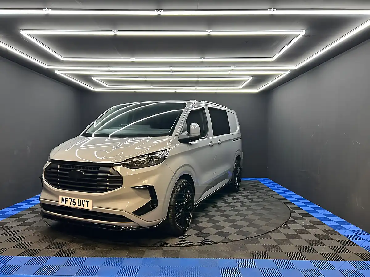 Used 2025 Ford Transit Custom Limited Grey - Interior and Exterior details 7