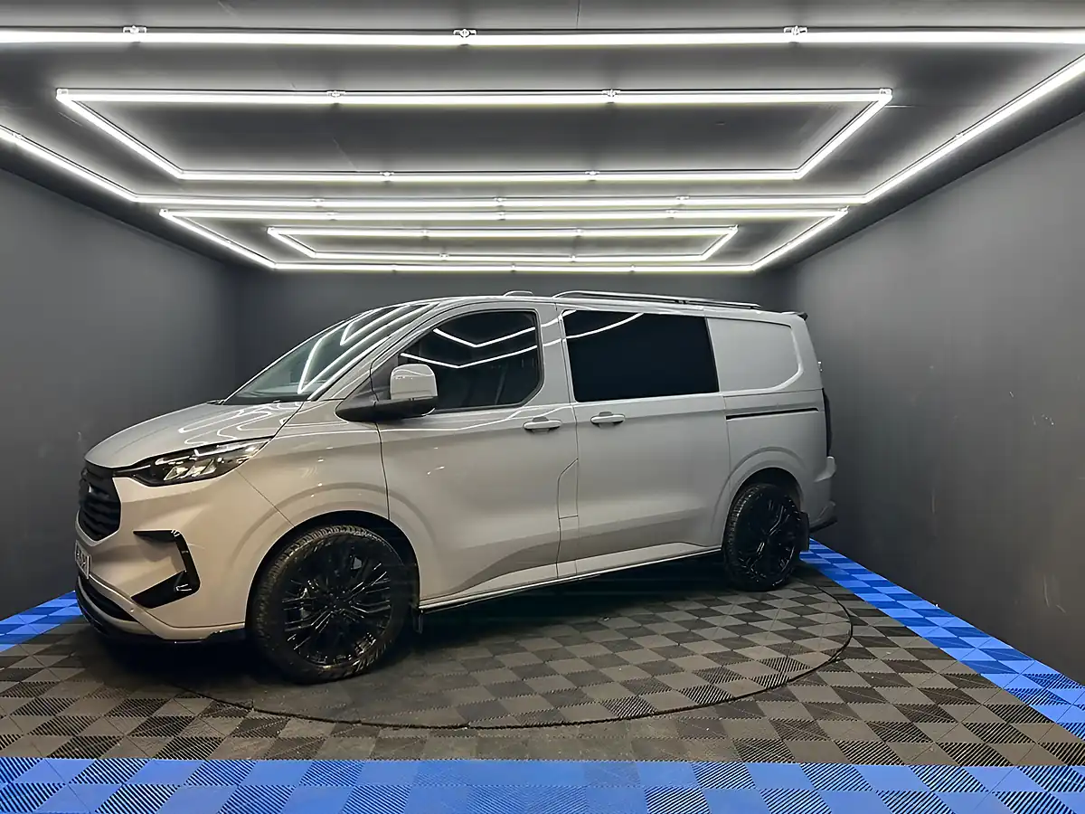 Used 2025 Ford Transit Custom Limited Grey - Interior and Exterior details 8