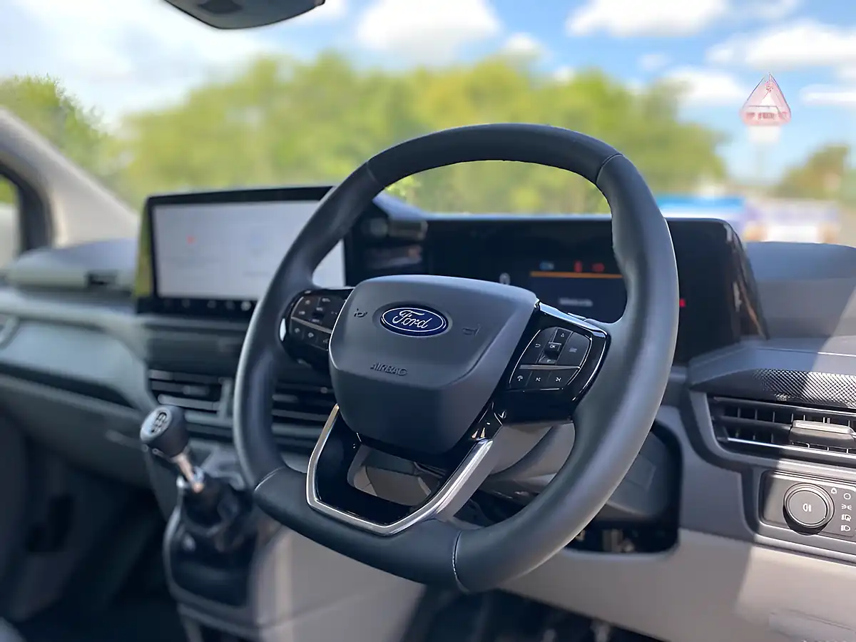 Used 2025 Ford Transit Custom Limited Grey - Interior and Exterior details 15
