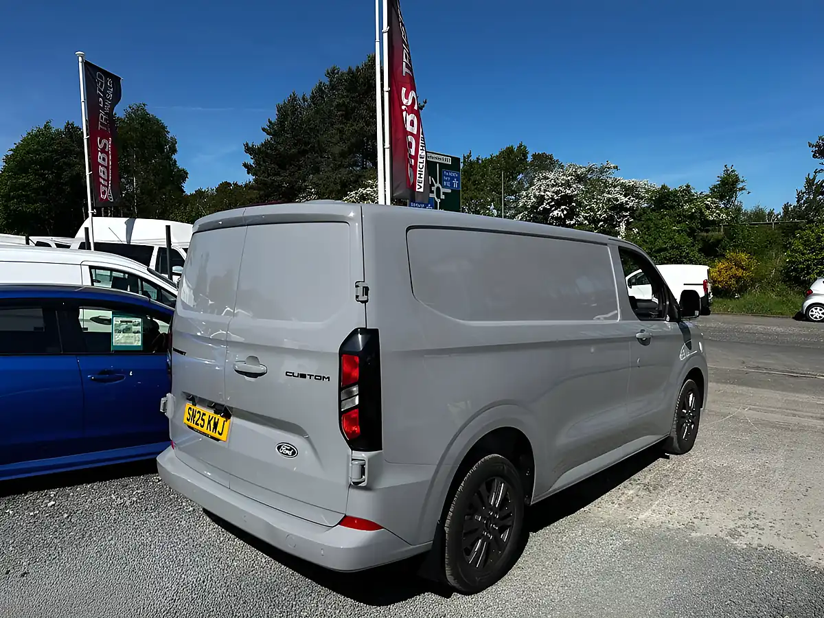 Used 2025 Ford Transit Custom Limited Grey - Interior and Exterior details 3