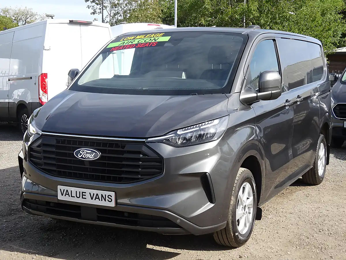 Used 2025 Ford Transit Custom Limited L1 H1 (swb) Grey - Interior and Exterior details 5