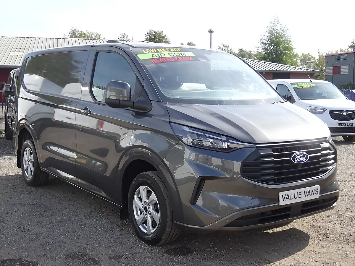 Used 2025 Ford Transit Custom Limited L1 H1 (swb) Grey - Interior and Exterior details 6