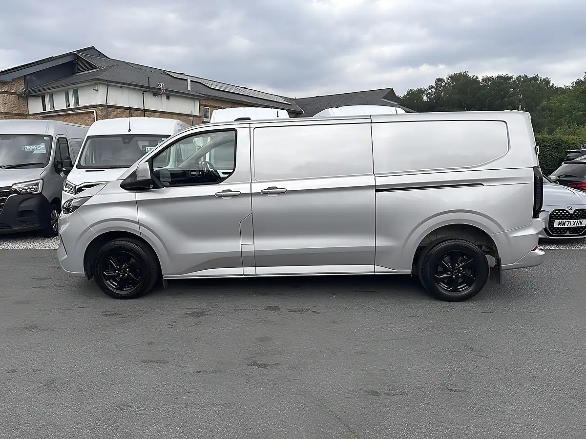 Used 2025 Ford Transit Custom Limited L2H1 Moondust Silver - Interior and Exterior details 9