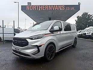 Used 2025 Ford Transit Custom Limited Moondust Silver - Interior and Exterior details 6