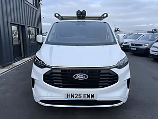 Used 2025 Ford Transit Custom Limited Swb White - Interior and Exterior details 3