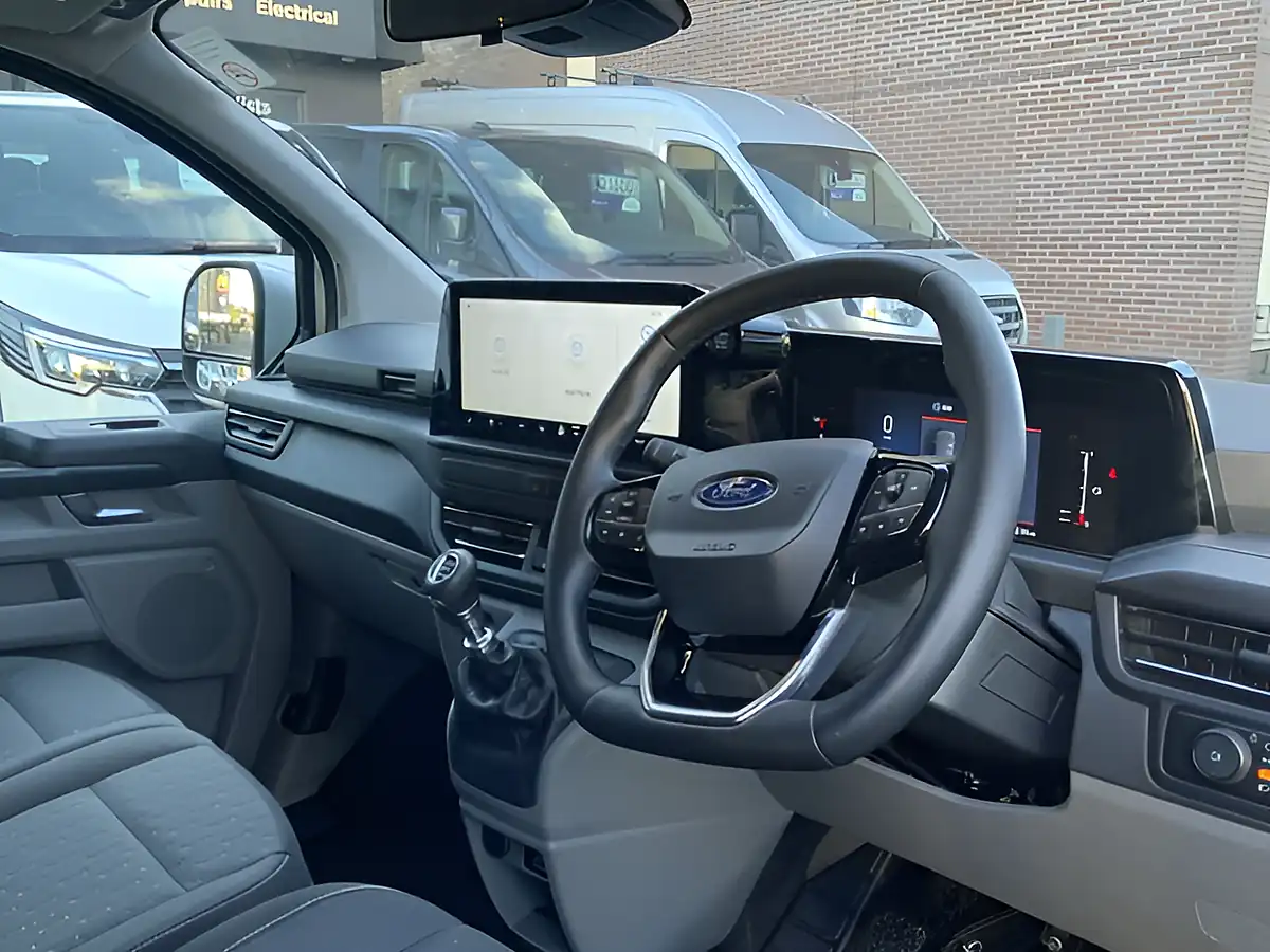 Used 2025 Ford Transit Custom Limited Tourneo Moondust Silver - Interior and Exterior details 18