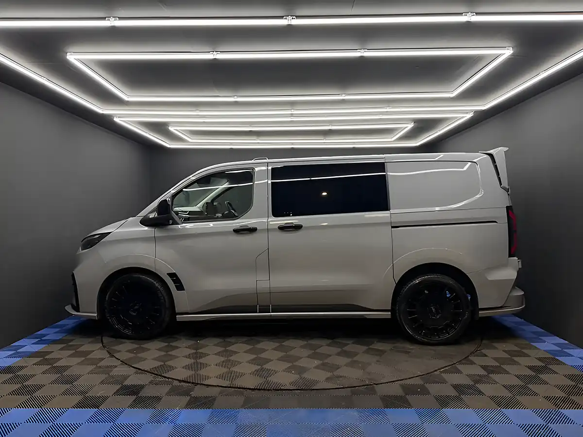 Used 2025 Ford Transit Custom Ms-Rt Crew Van Grey Matter - Interior and Exterior details 11