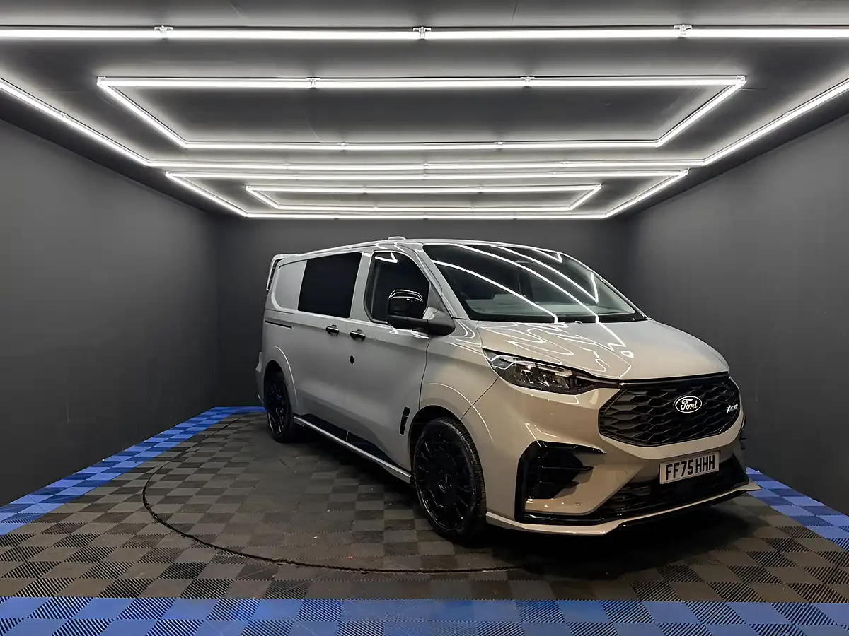 Used 2025 Ford Transit Custom Ms-Rt Crew Van Grey Matter - Interior and Exterior details 2
