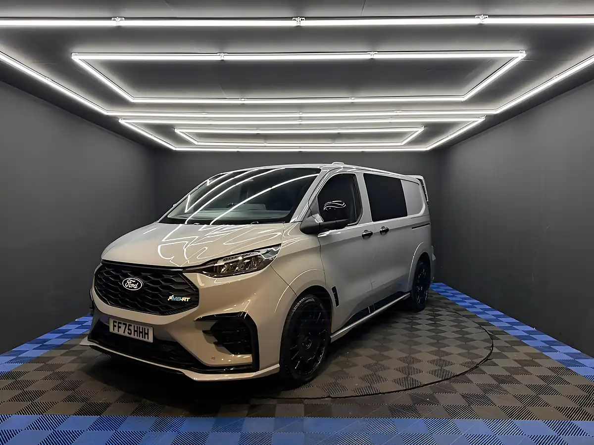 Used 2025 Ford Transit Custom Ms-Rt Crew Van Grey Matter - Interior and Exterior details 6