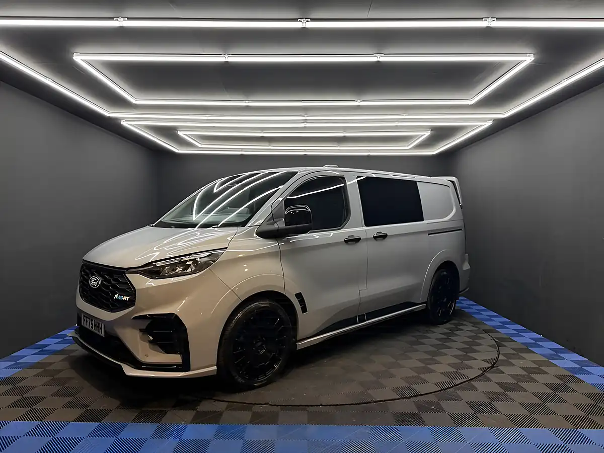Used 2025 Ford Transit Custom Ms-Rt Crew Van Grey Matter - Interior and Exterior details 7