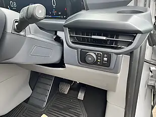 Used 2025 Ford Transit Custom Sport Crew Grey - Interior and Exterior details 18