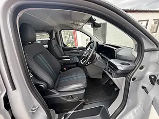 Used 2025 Ford Transit Custom Sport Crew Grey - Interior and Exterior details 6
