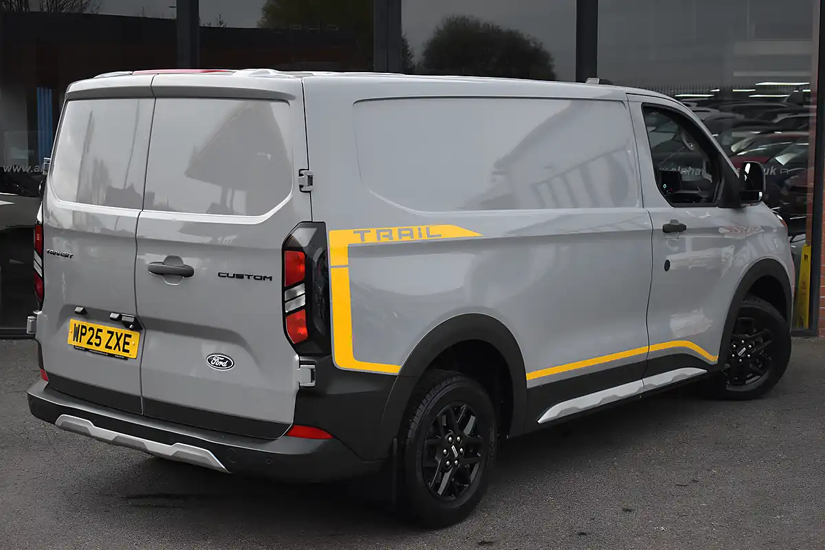 Used 2025 Ford Transit Custom Trail Grey Matter - Interior and Exterior details 4