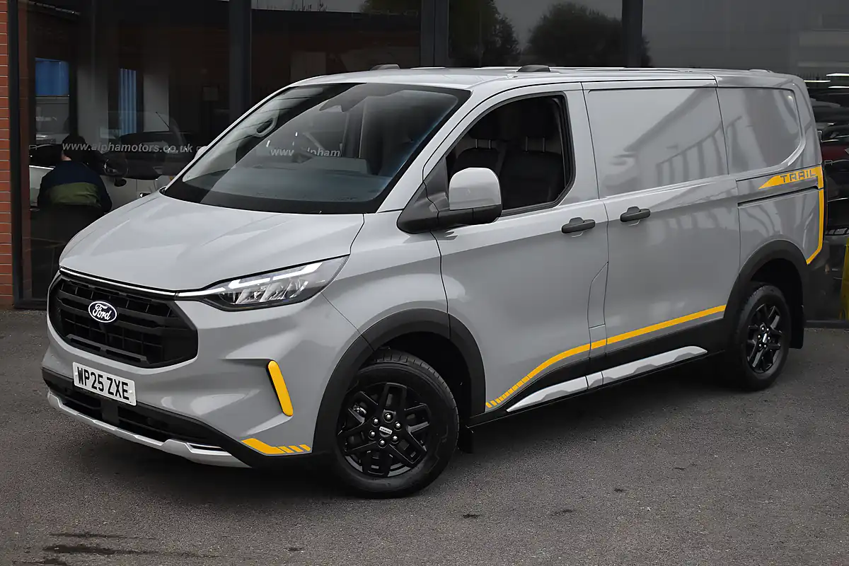 Used 2025 Ford Transit Custom Trail Grey Matter - Interior and Exterior details 5