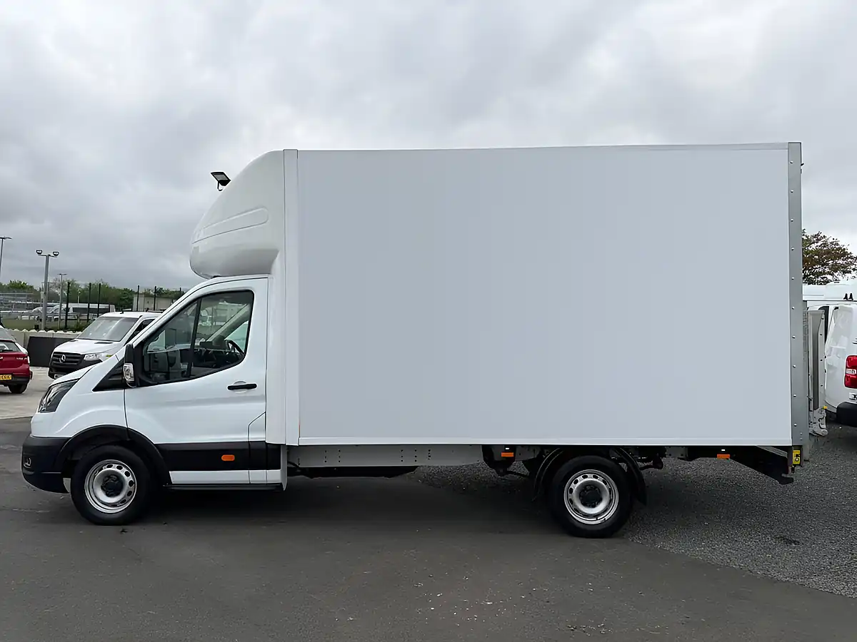 Used 2025 Ford Transit Leader Chassis Cab White - Interior and Exterior details 2