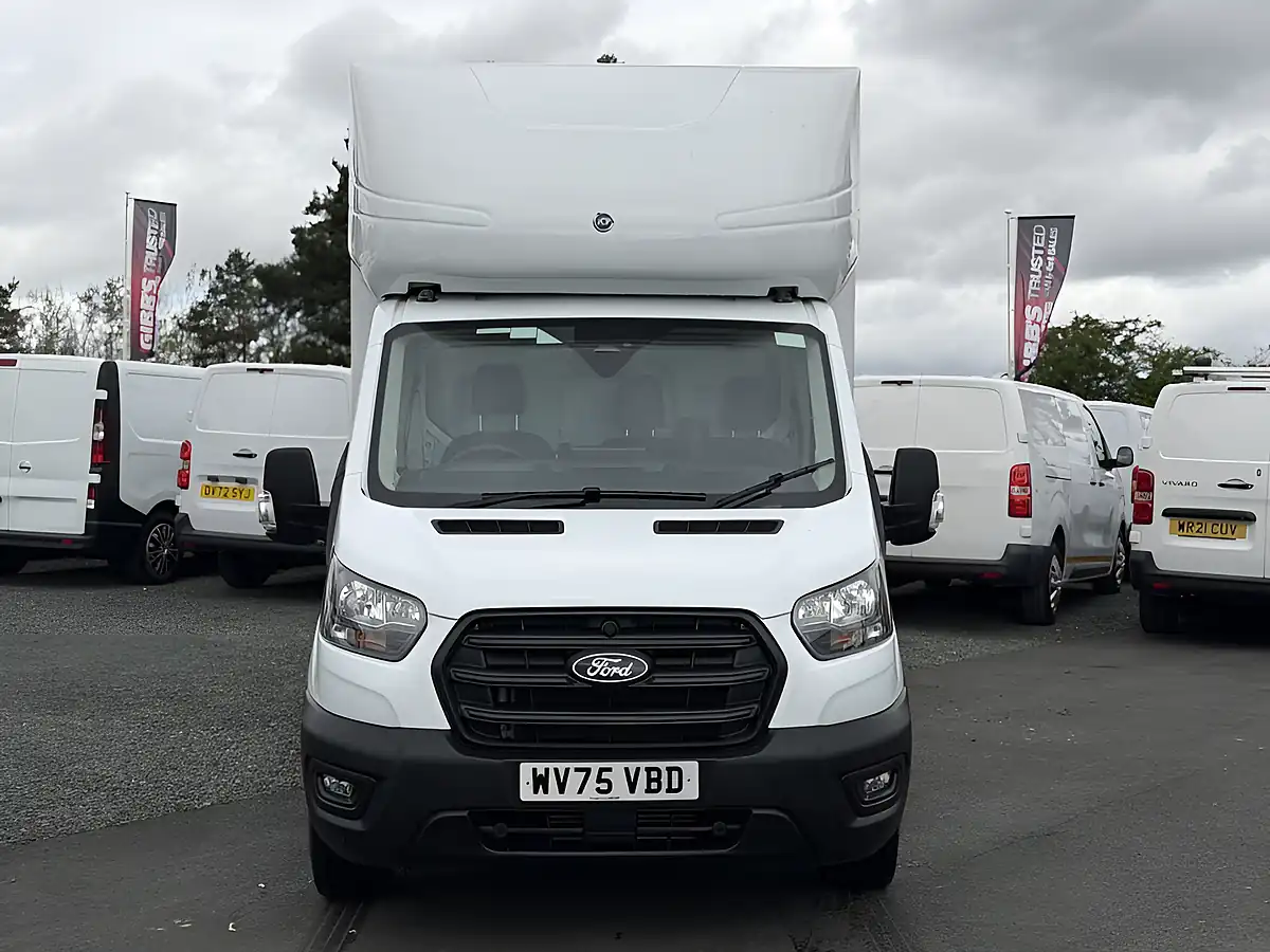 Used 2025 Ford Transit Leader Chassis Cab White - Interior and Exterior details 3