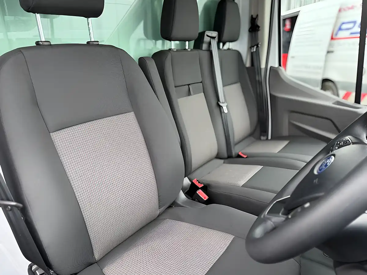 Used 2025 Ford Transit Leader Chassis Cab White - Interior and Exterior details 6