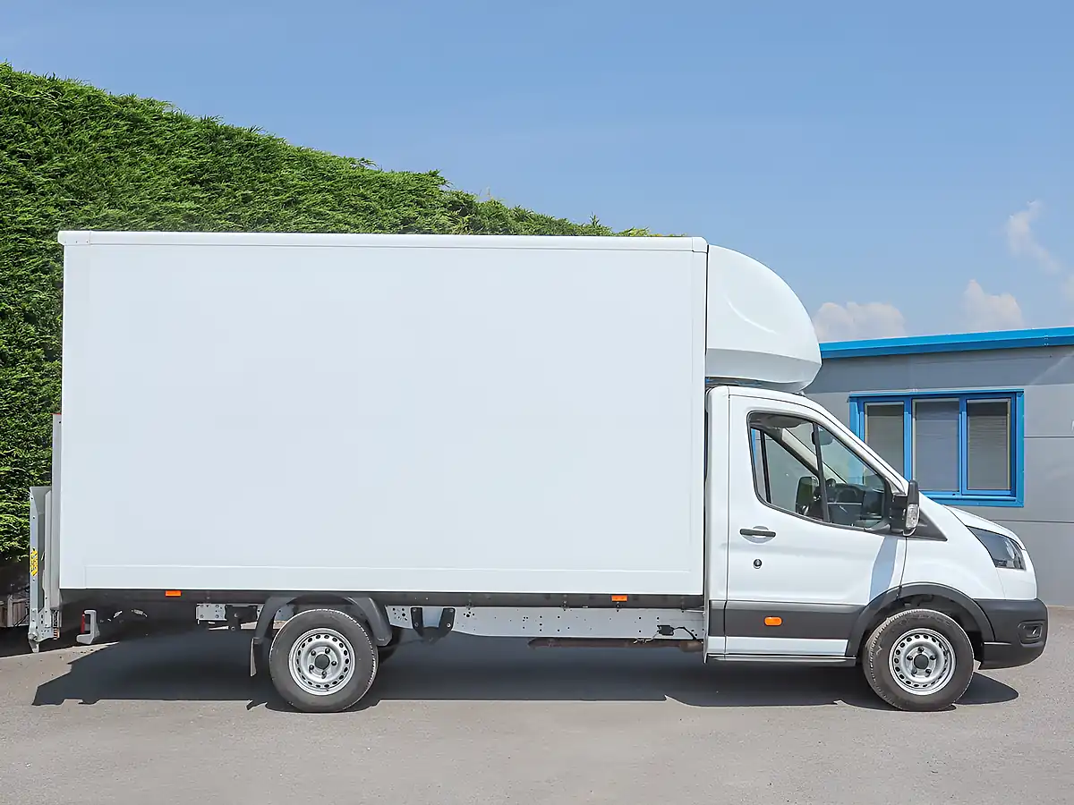 Used 2025 Ford Transit Leader Frozen White - Interior and Exterior details 3