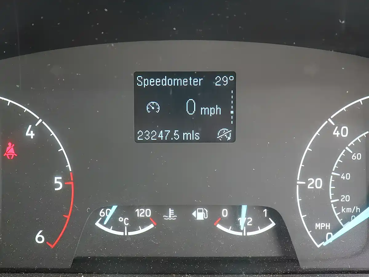 Used 2025 Ford Transit Leader Frozen White - Interior and Exterior details 6
