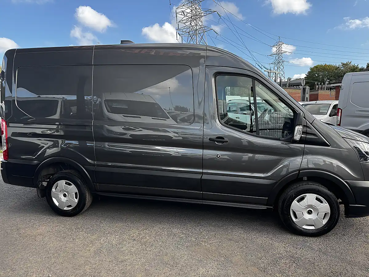 Used 2025 Ford Transit Trend Magnetic (metallic Colour) - Interior and Exterior details 4