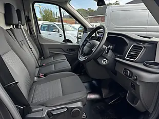 Used 2025 Ford Transit Trend Magnetic (metallic Colour) - Interior and Exterior details 6