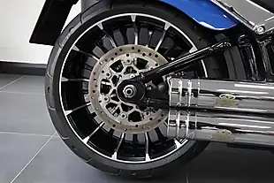 Used 2025 Harley Davidson Breakout Blue - Interior and Exterior details 12