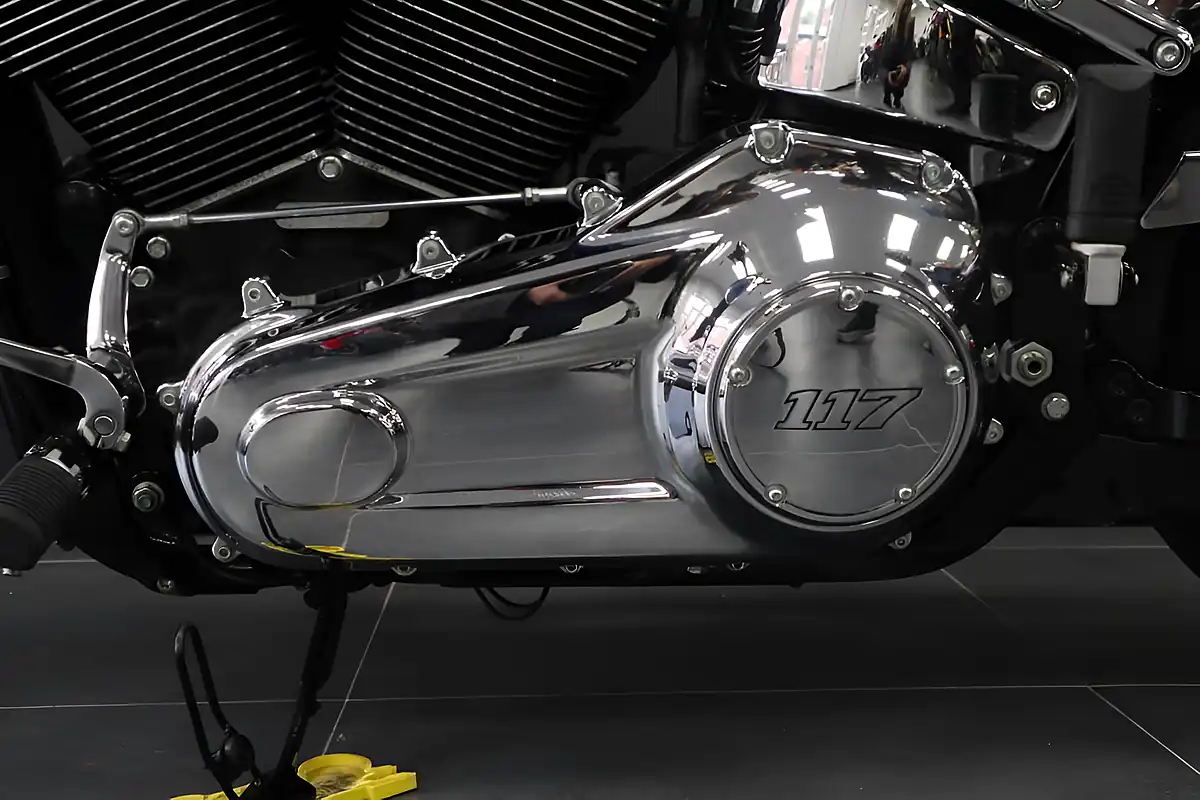 Used 2025 Harley Davidson Breakout Blue - Interior and Exterior details 13