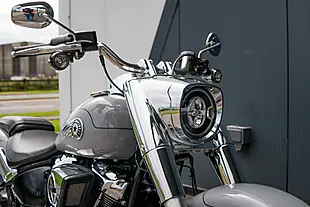 Used 2025 Harley-Davidson Fat Boy Billiard Grey - Interior and Exterior details 10