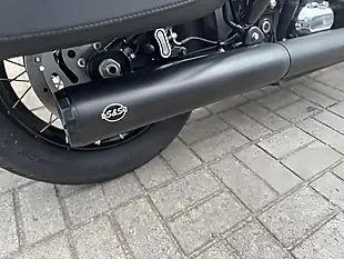 Used 2025 Harley-Davidson Heritage Classic Black - Interior and Exterior details 11