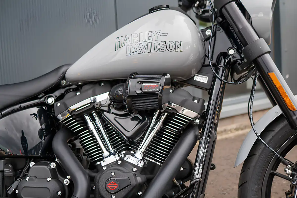 Used 2025 Harley-Davidson Low Rider S Billiard Grey - Interior and Exterior details 9