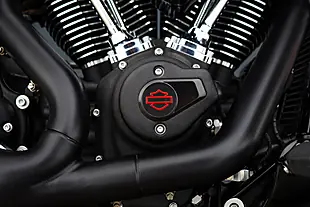 Used 2025 Harley-Davidson Low Rider ST Brilliant Red - Interior and Exterior details 12