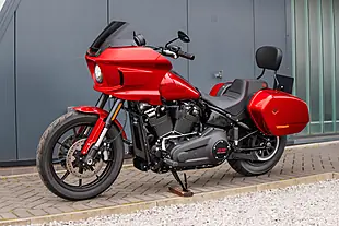 Used 2025 Harley-Davidson Low Rider ST Brilliant Red - Interior and Exterior details 15