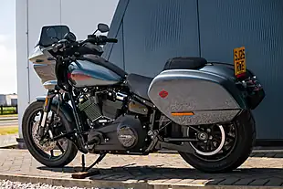 Used 2025 Harley-Davidson Low Rider ST Iron Horse Metallic - Interior and Exterior details 15
