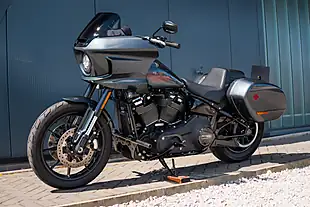 Used 2025 Harley-Davidson Low Rider ST Iron Horse Metallic - Interior and Exterior details 16