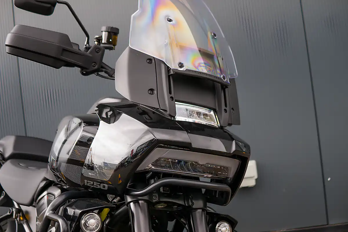 Used 2025 Harley-Davidson Pan America 1250 Special Vivid Black - Interior and Exterior details 5