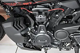 Used 2025 Harley-Davidson Pan America ST Vivid Black - Interior and Exterior details 10