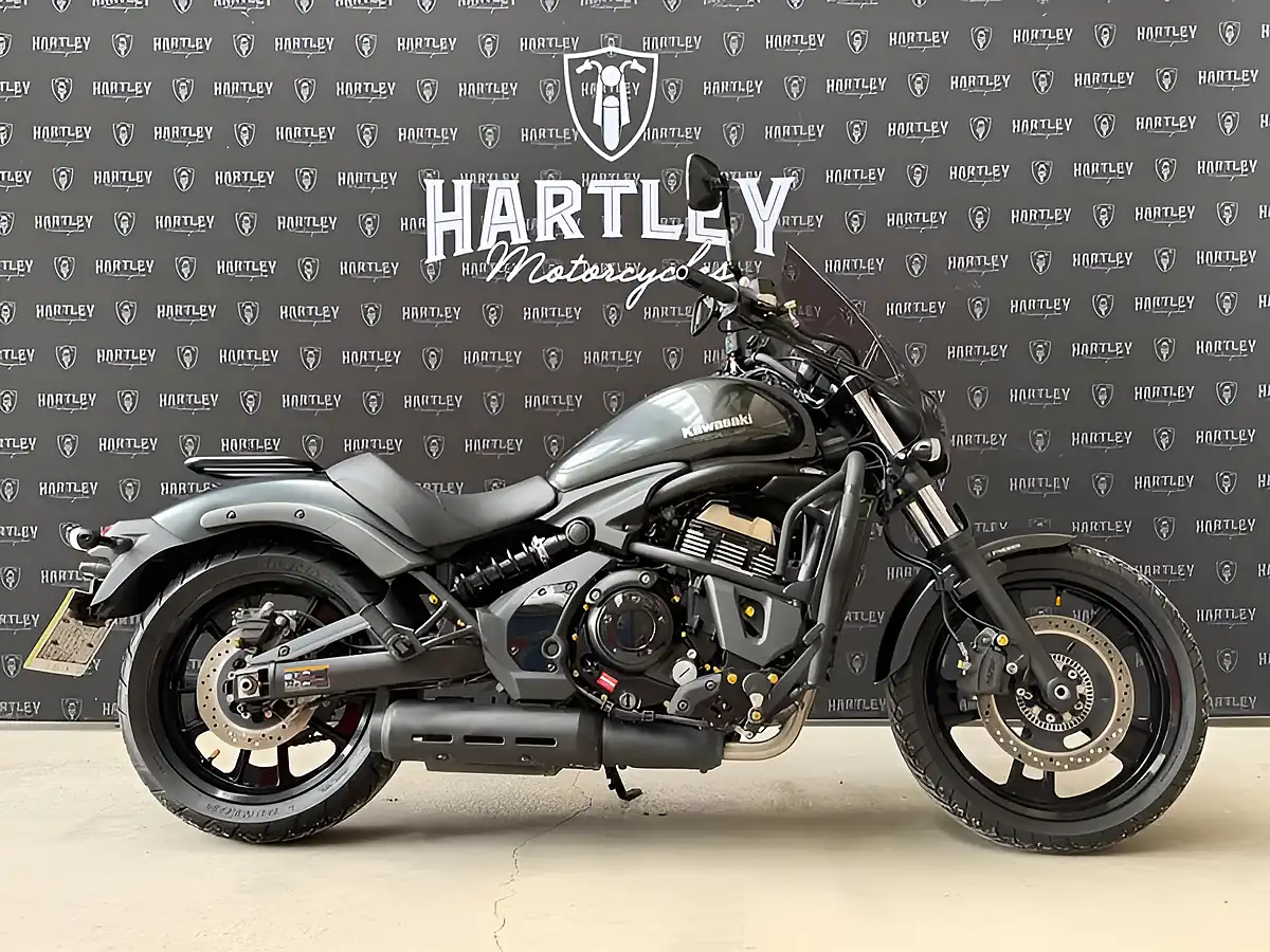 Used 2025 Harley-Davidson Softail Fat Boy Flstf Black - Interior and Exterior details 7